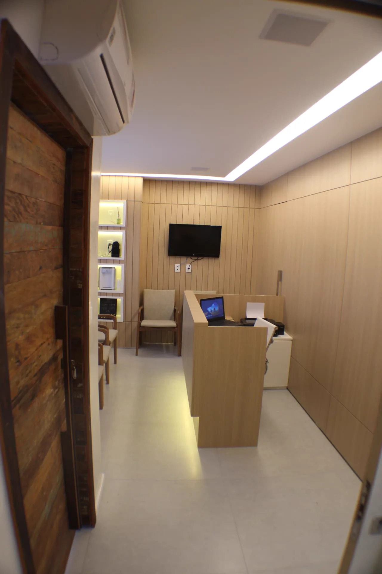 Recepção da unidade Lourdes das Clínicas Rodrigo Almada